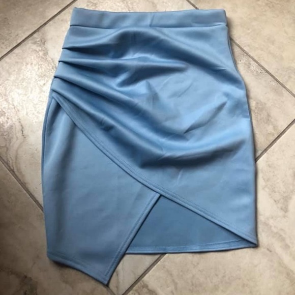 Boohoo mini skirt - Picture 1 of 1